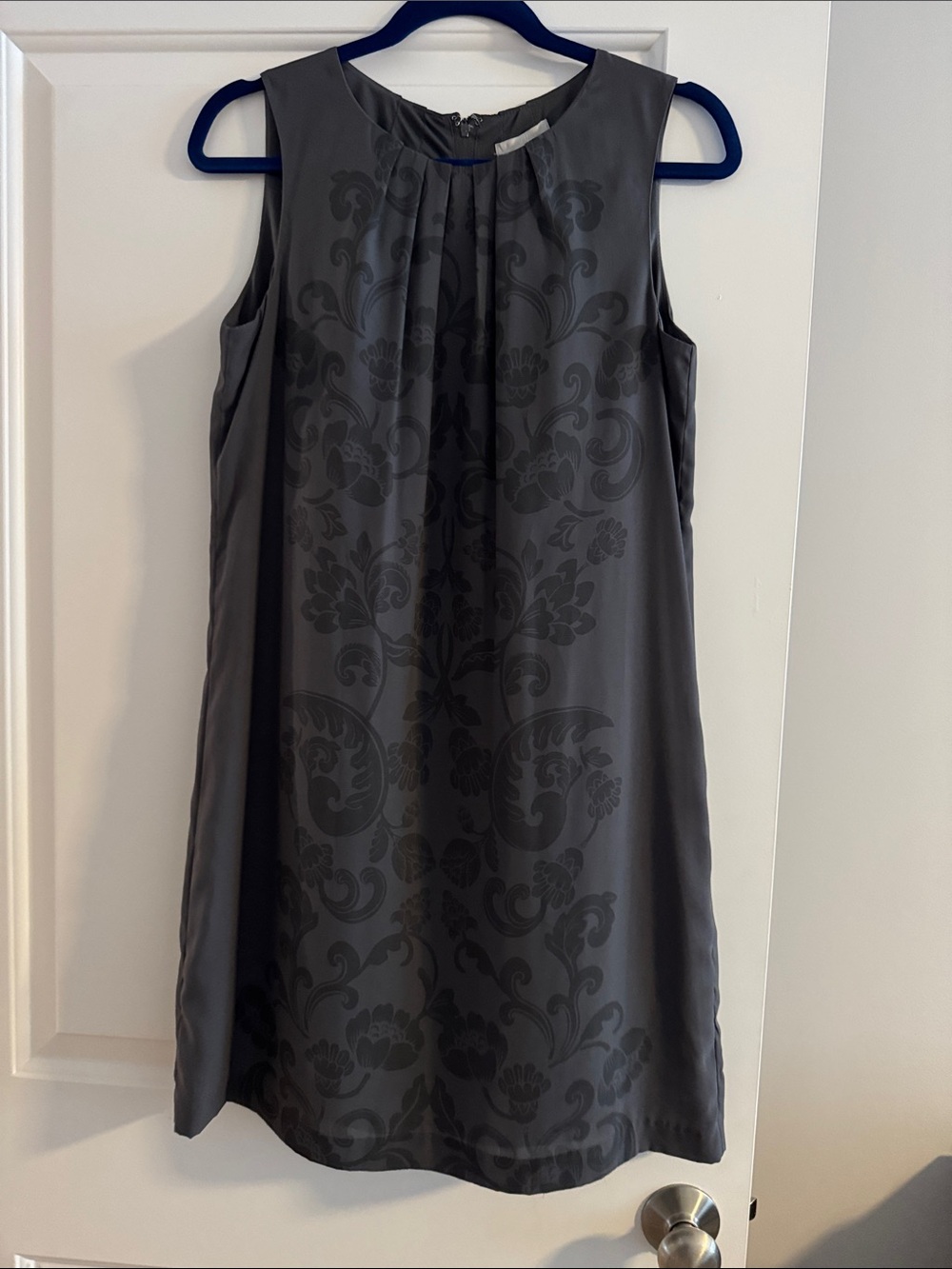 H&M Sleeveless Dark Gray Floral Jacquard Shift Dress